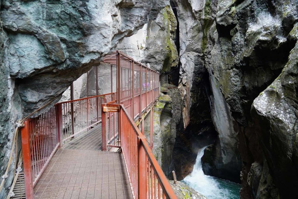 Box Canyon Falls